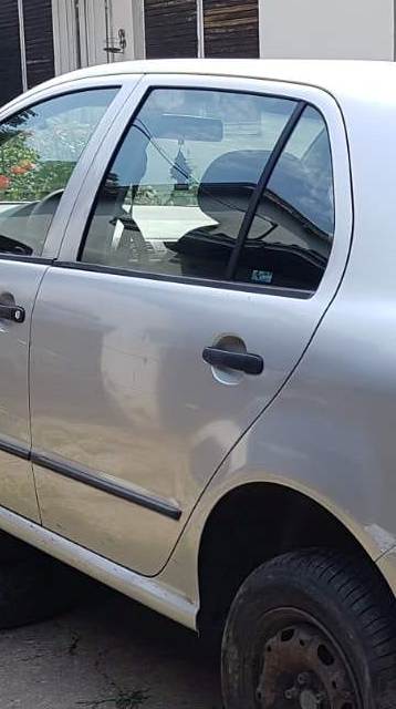 škoda fabia zadnja leva Vrata 6Y6833055